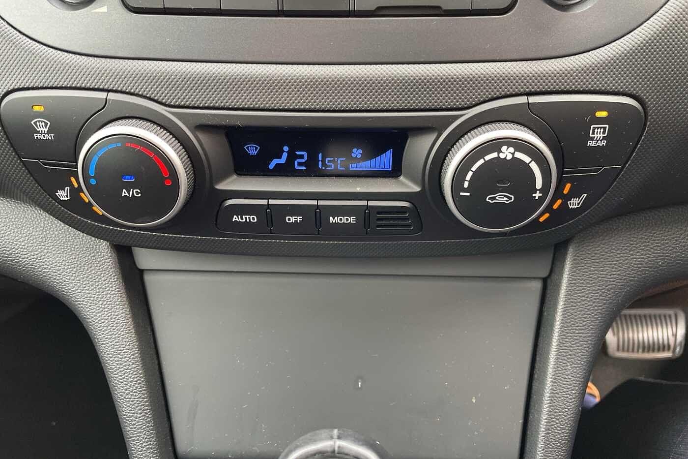 Used Hyundai i10 2017 for sale - 76802391: Photo 16