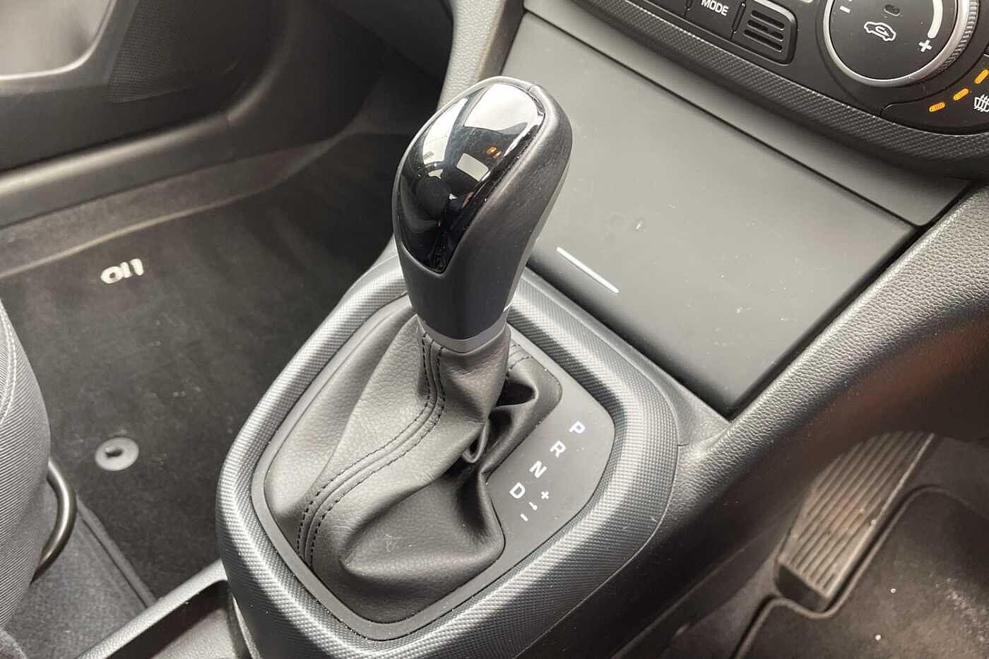 Used Hyundai i10 2017 for sale - 76802391: Photo 18