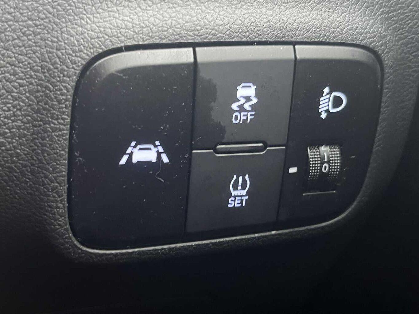 Used Hyundai i10 for sale - 77351902: Photo 19