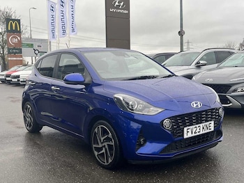 Used Hyundai i10 2023 for sale - 77351902: Photo