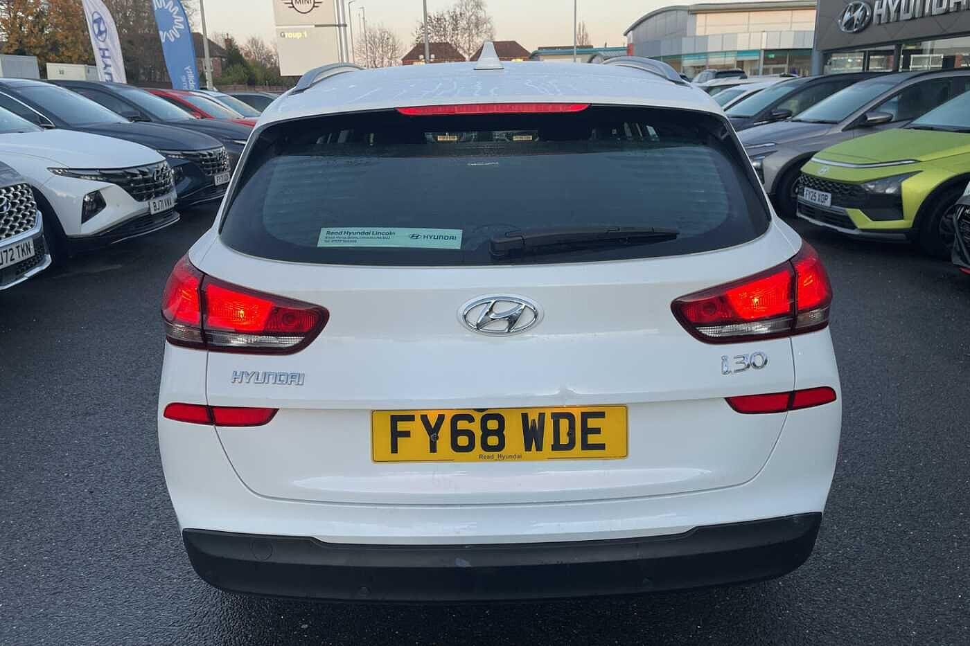 Used Hyundai i30 2018 for sale - 76832517: Photo 6