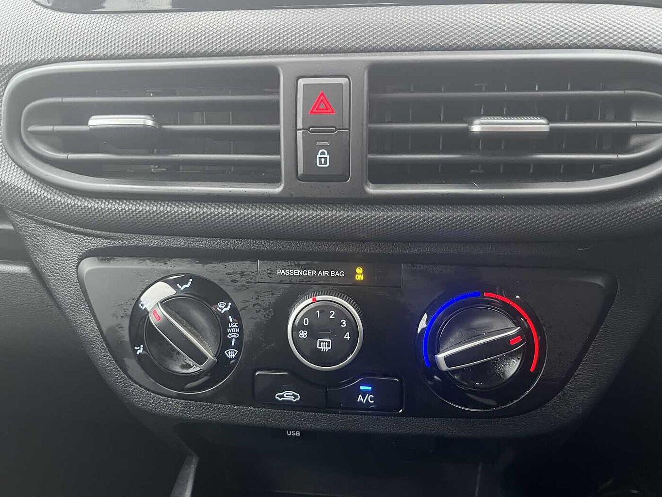 Used Hyundai i10 2022 for sale - 77351717: Photo 12