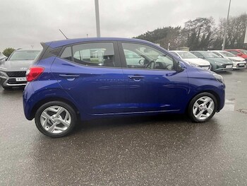 Used Hyundai i10 2022 for sale - 77351717: Photo