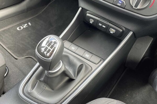 Used Hyundai i20 2025 for sale - 76158695: Photo 16