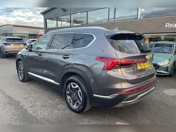 Used Hyundai Santa Fe 2022 for sale - 76527933: Photo