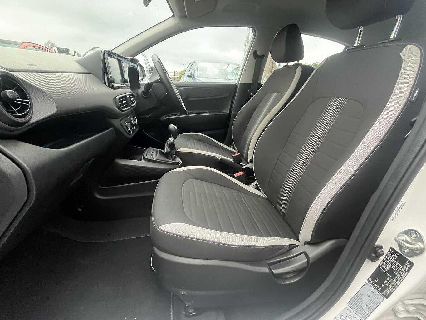 Used Hyundai i10 for sale - 77279784: Photo 8