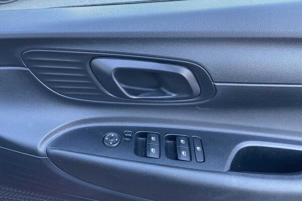 Used Hyundai i20 2022 for sale - 76200921: Photo 14