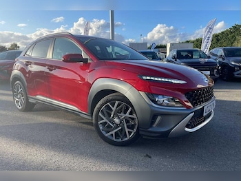 (22) - Premium Hybrid 1.6 GDi HEV (141ps) 5-Door
