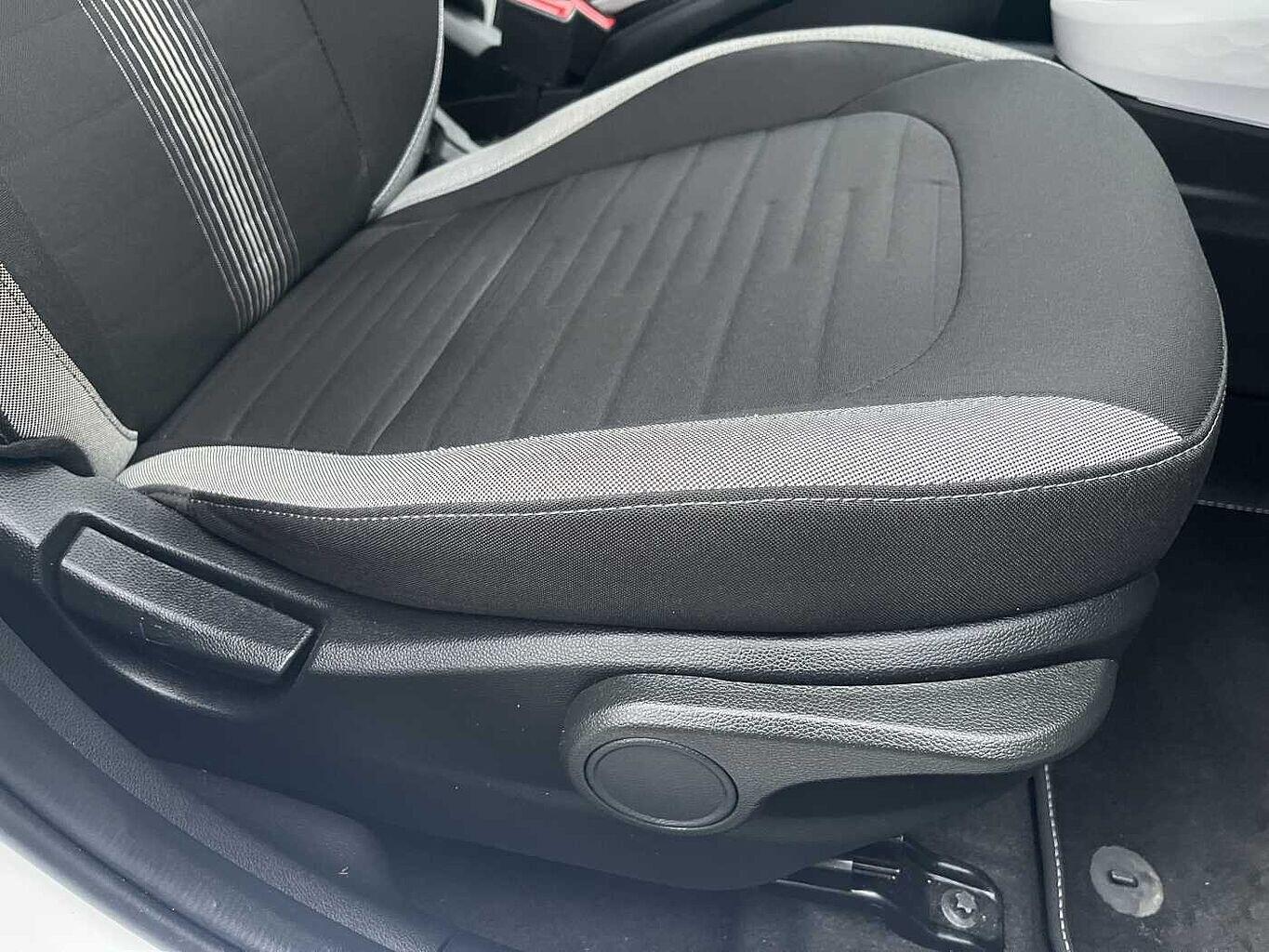 Used Hyundai i10 for sale - 77314880: Photo 10