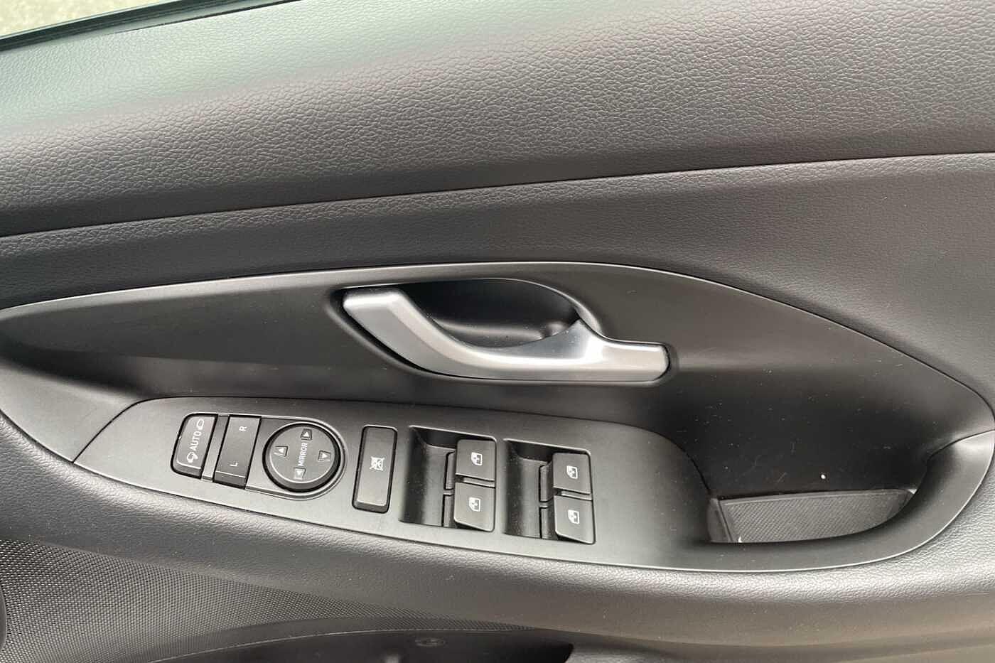 Used Hyundai i30 2019 for sale - 76306643: Photo 11