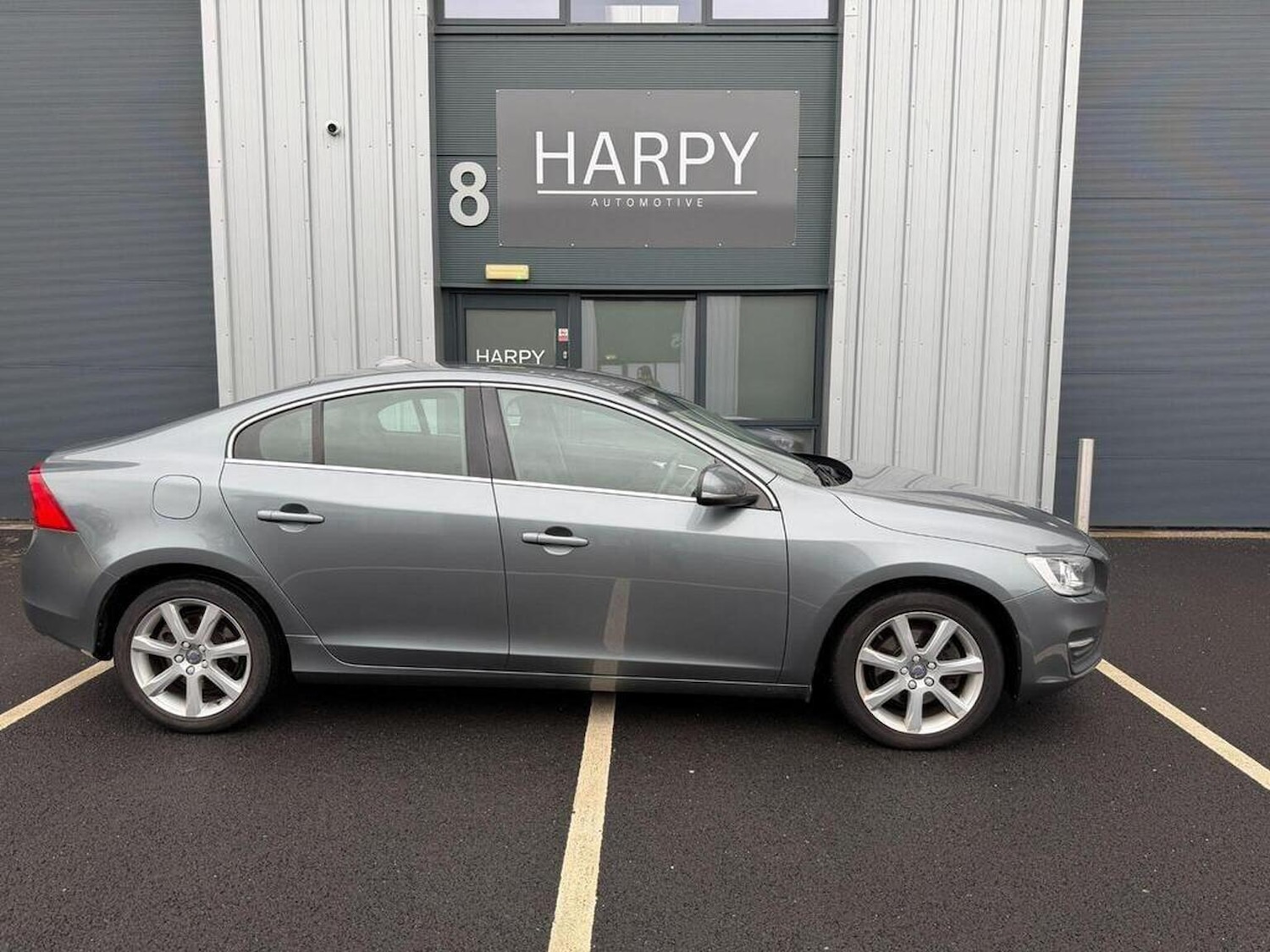 Used Volvo S60 2018 for sale - 77310736: Photo 7