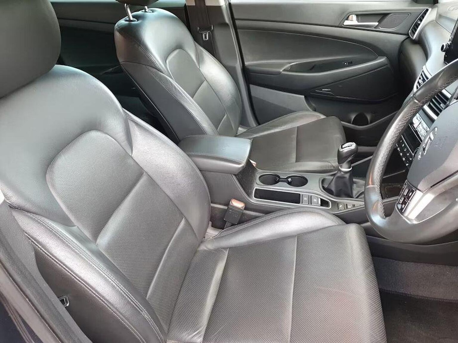 Used Hyundai TUCSON 2020 for sale - 76605679: Photo 4