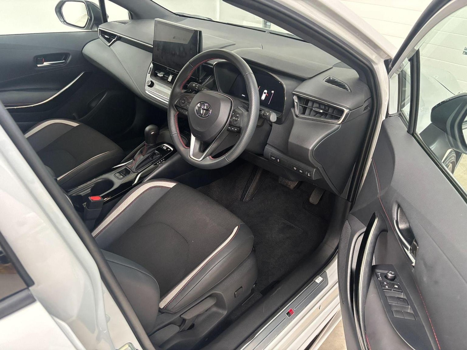 Used Toyota Corolla 2023 for sale - 76605672: Photo 13