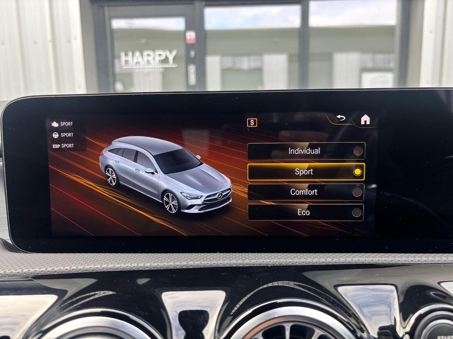 Used Mercedes-Benz CLA 2022 for sale - 76605768: Photo 23