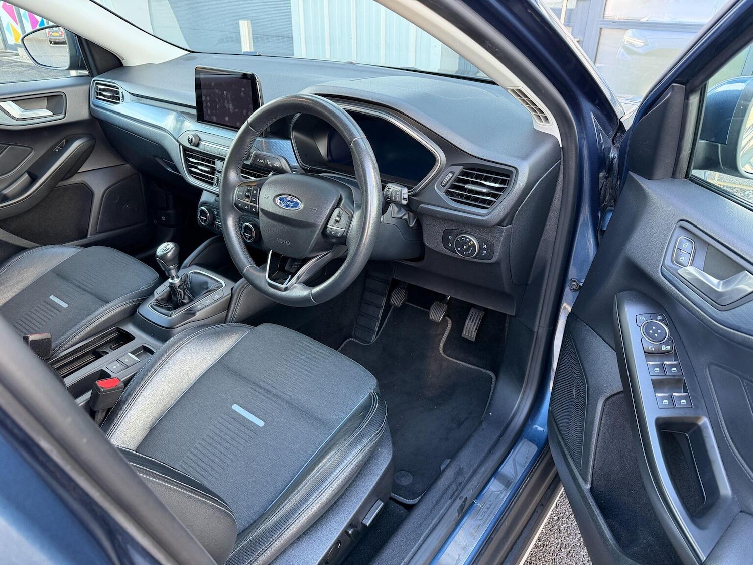 Used Ford Focus 2021 for sale - 76935335: Photo 13