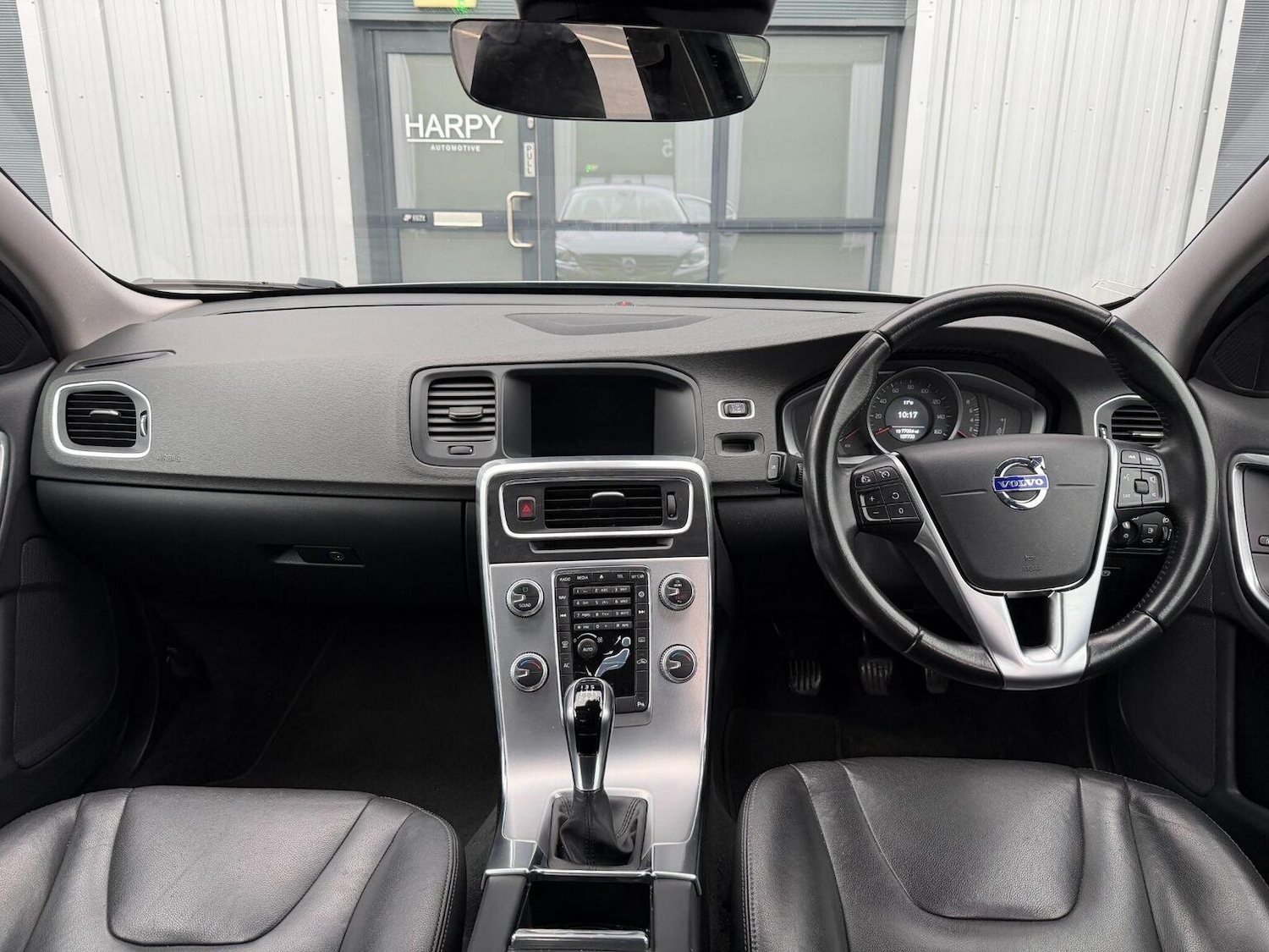 Used Volvo S60 2018 for sale - 76941763: Photo 11