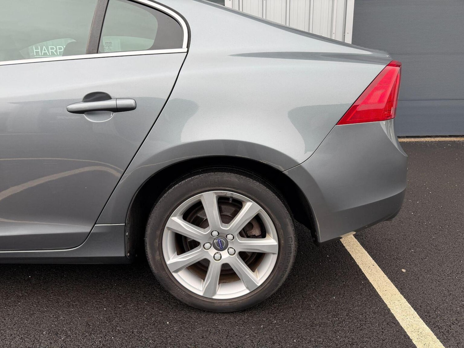 Used Volvo S60 2018 for sale - 76941763: Photo 17