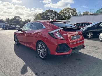 Used Honda Civic 2019 for sale - 76410225: Photo