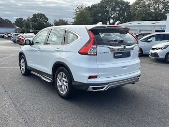 Used Honda CR-V 2016 for sale - 76190582: Photo 3