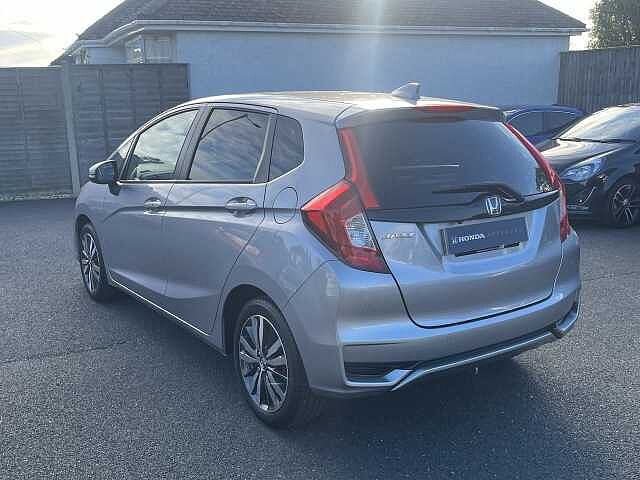 Used Honda Jazz 2018 for sale - 76647322: Photo 3