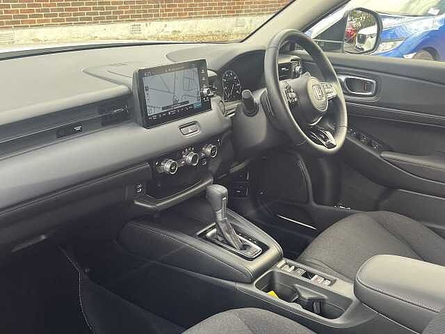 Used Honda HR-V 2025 for sale - 76410229: Photo 2