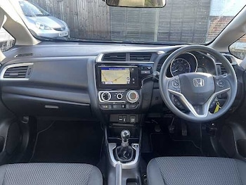 Used Honda Jazz 2020 for sale - 76716431: Photo