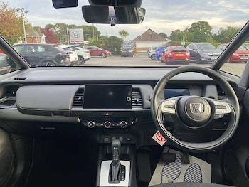 Used Honda Jazz 2023 for sale - 76154262: Photo