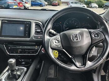 Used Honda HR-V 2019 for sale - 75901402: Photo