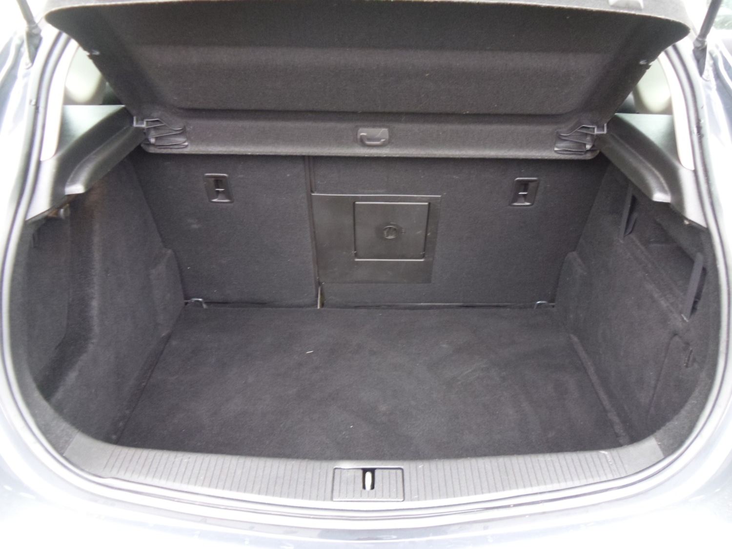 Used Vauxhall Astra 2013 for sale - 78039007: Photo 10