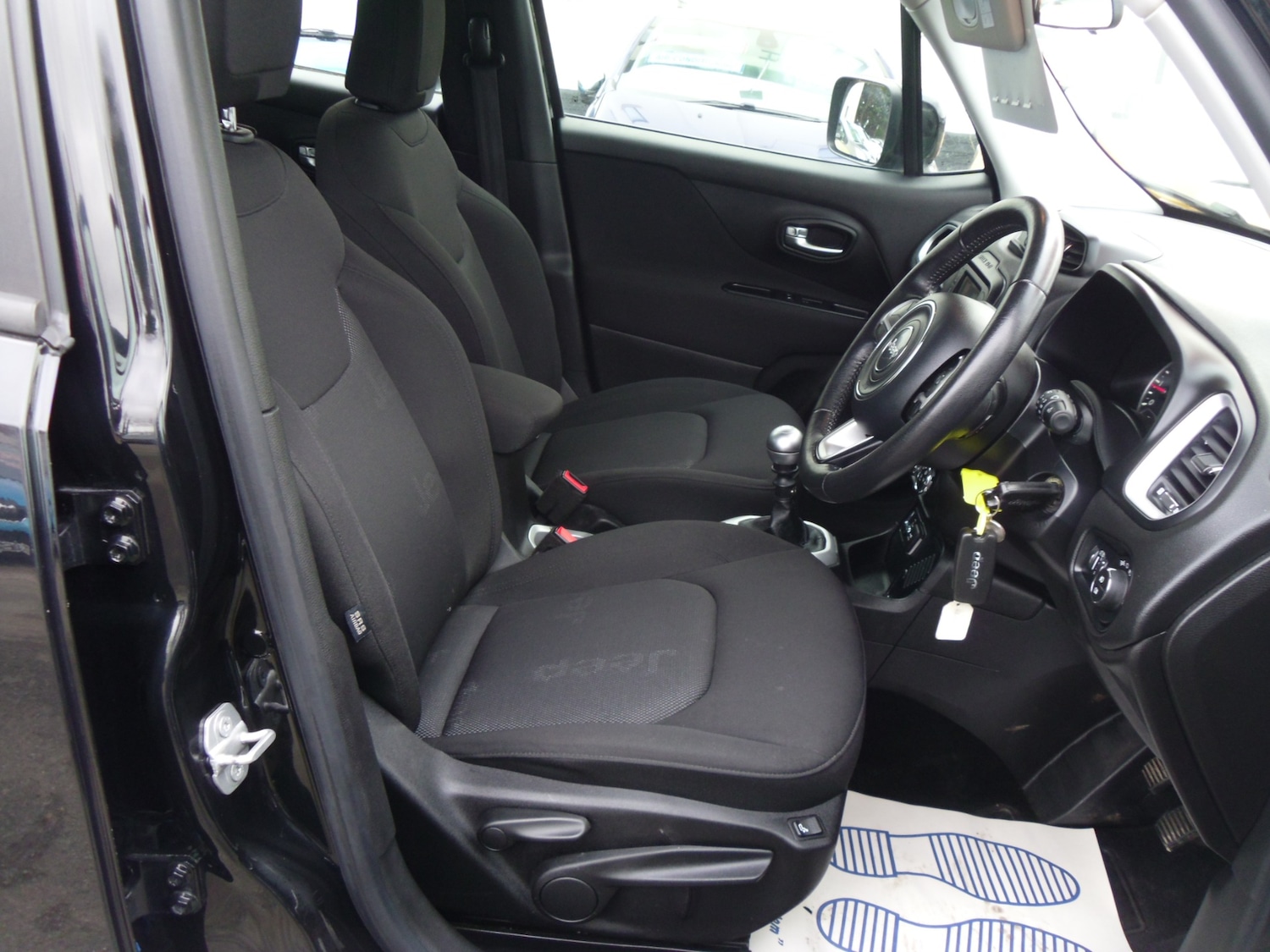 Used Jeep Renegade 2015 for sale - 77578396: Photo 8