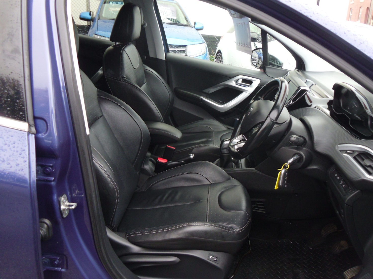 Used Peugeot 208 2017 for sale - 76532888: Photo 8