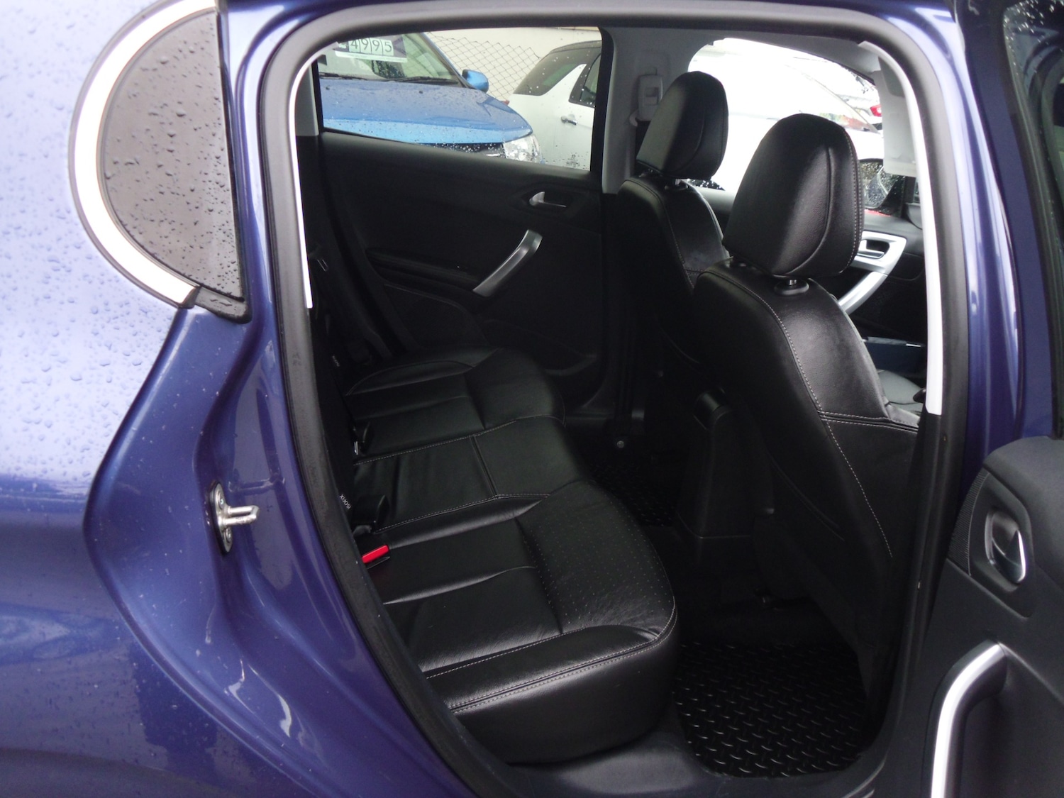 Used Peugeot 208 2017 for sale - 76532888: Photo 9