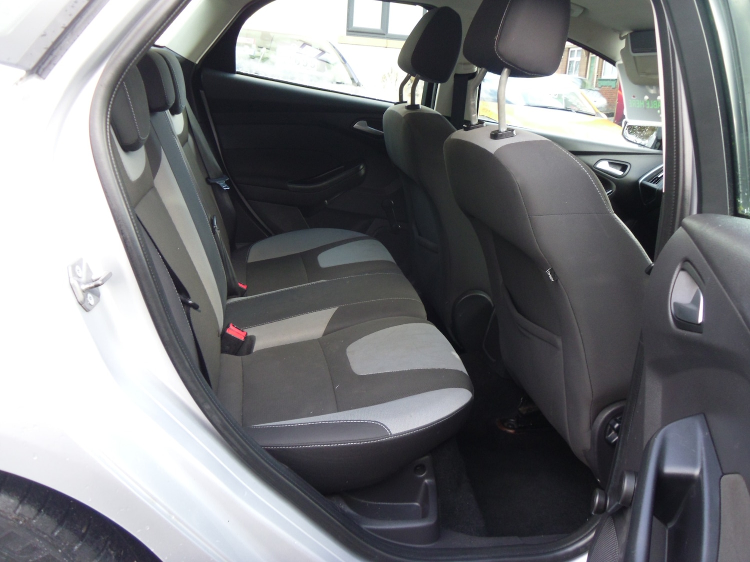 Used Ford Focus 2012 for sale - 77618907: Photo 9