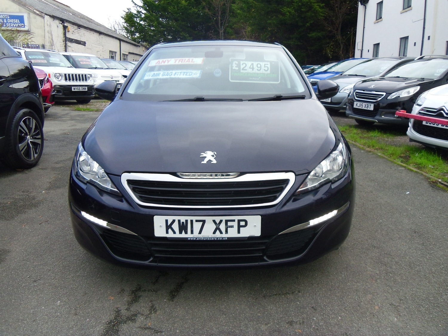 Used Peugeot 308 2017 for sale - 76681789: Photo 2