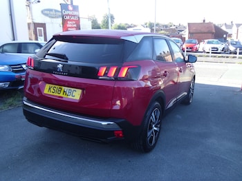 Used Peugeot 3008 2018 for sale - 76035508: Photo 4