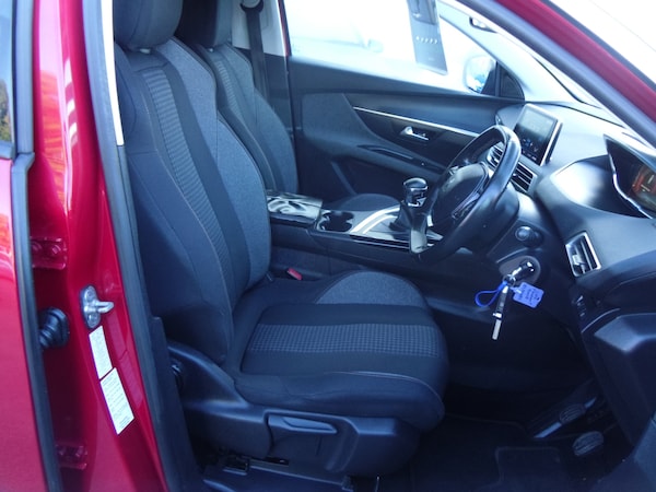 Used Peugeot 3008 2018 for sale - 76035508: Photo 8