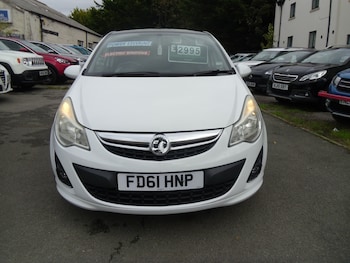 Used Vauxhall Corsa 2012 for sale - 76181582: Photo 2