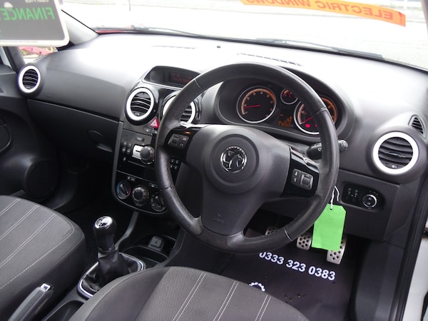 Used Vauxhall Corsa 2012 for sale - 76181582: Photo 7
