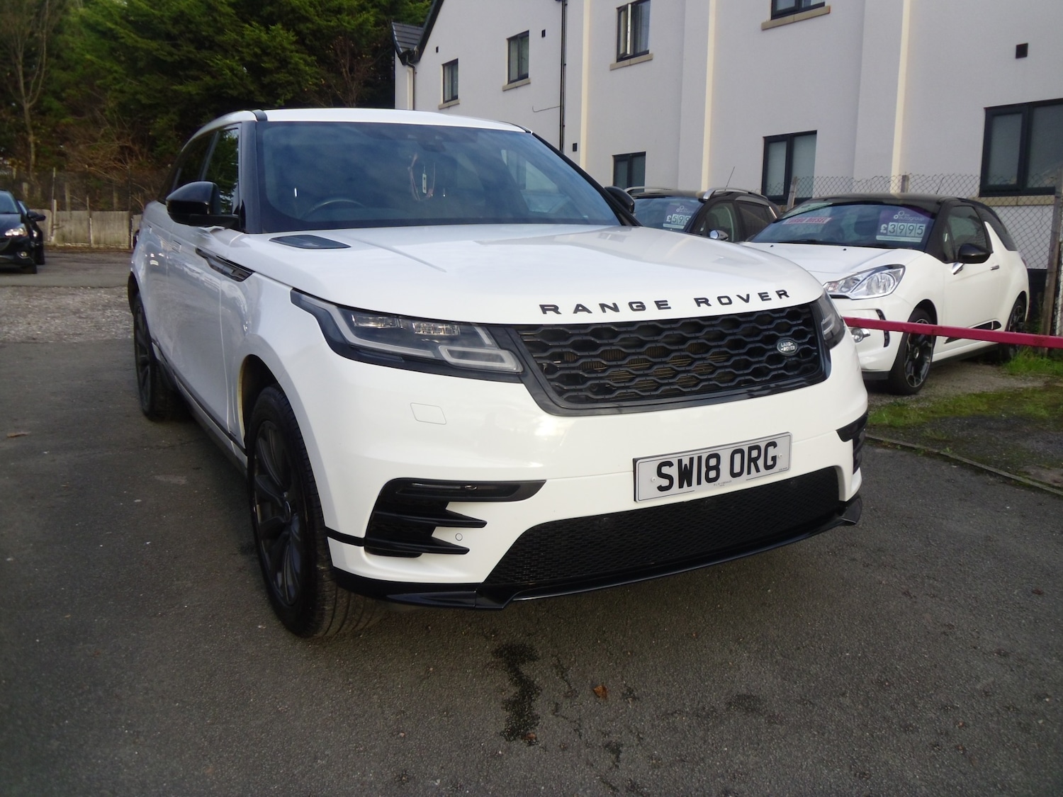 Used Land Rover Range Rover Velar 2018 for sale - 76651317: Photo 1