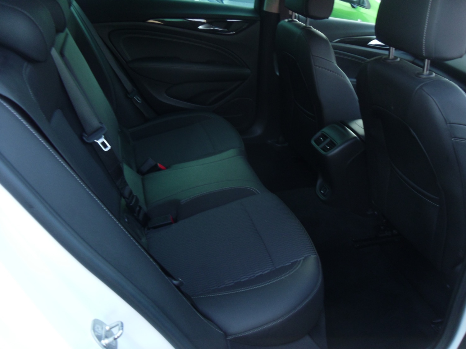 Used Vauxhall Insignia 2018 for sale - 77931183: Photo 9