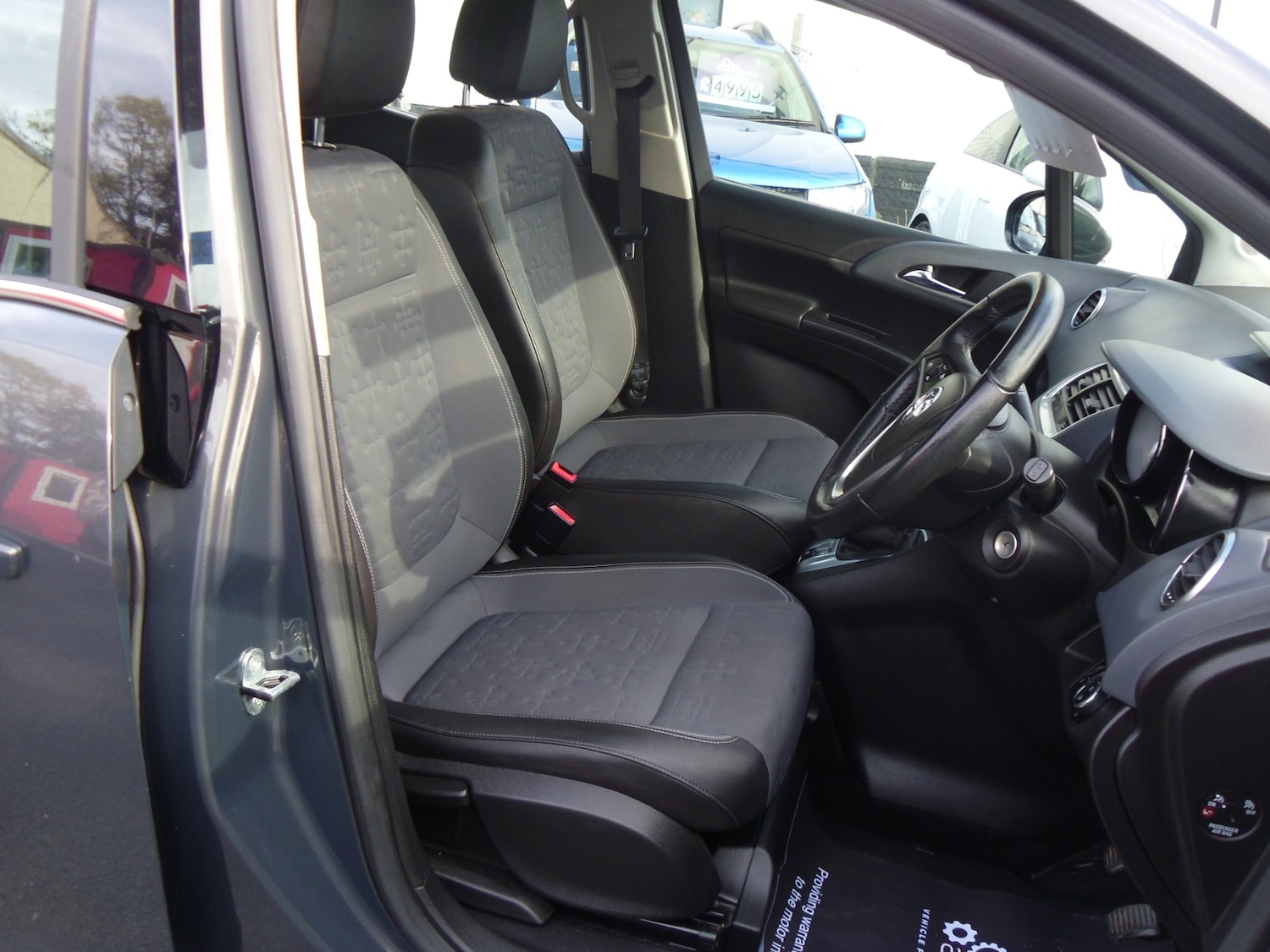 Used Vauxhall Meriva 2014 for sale - 76181454: Photo 8