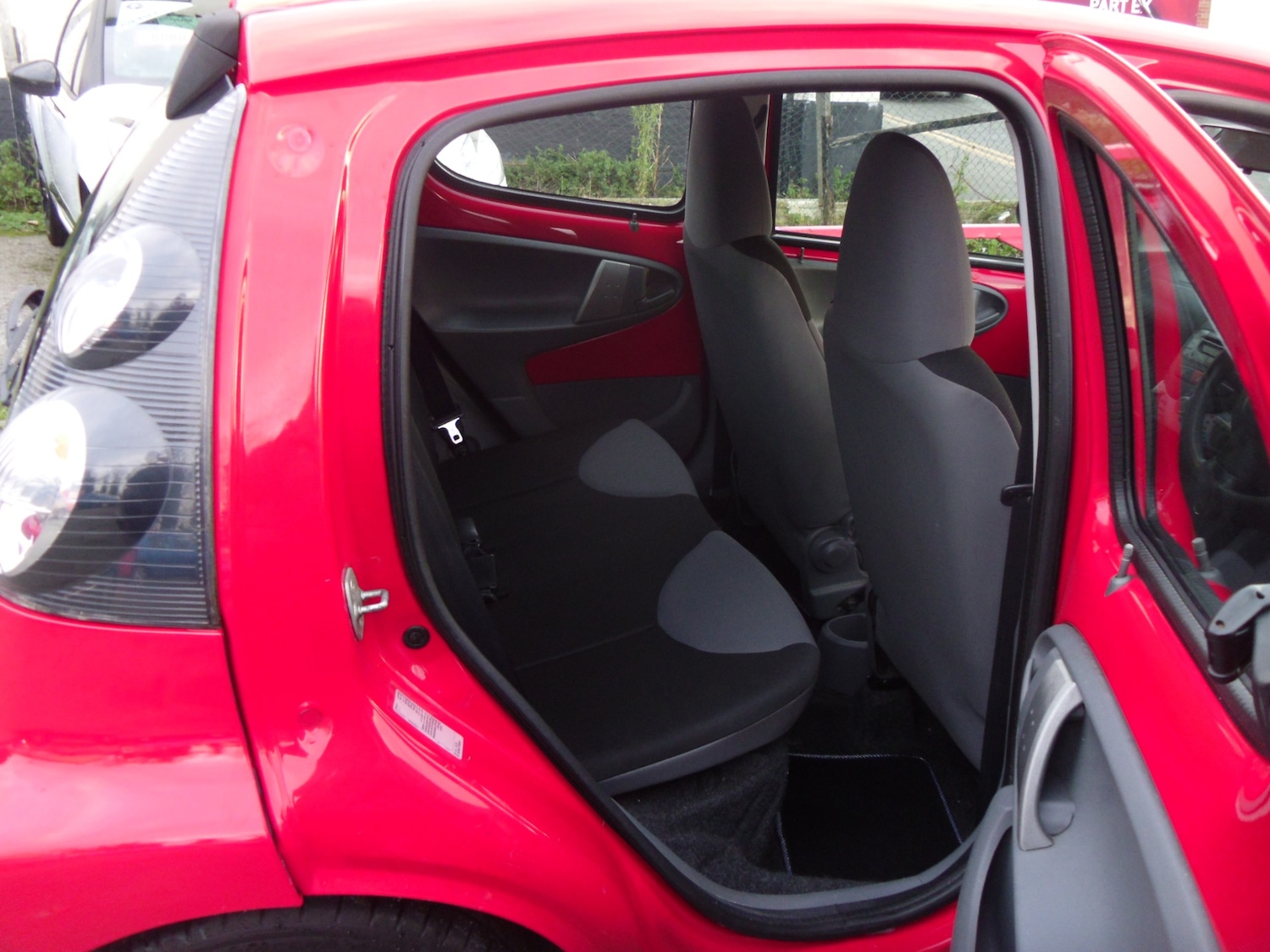 Used Citroen C1 2009 for sale - 76651595: Photo 9