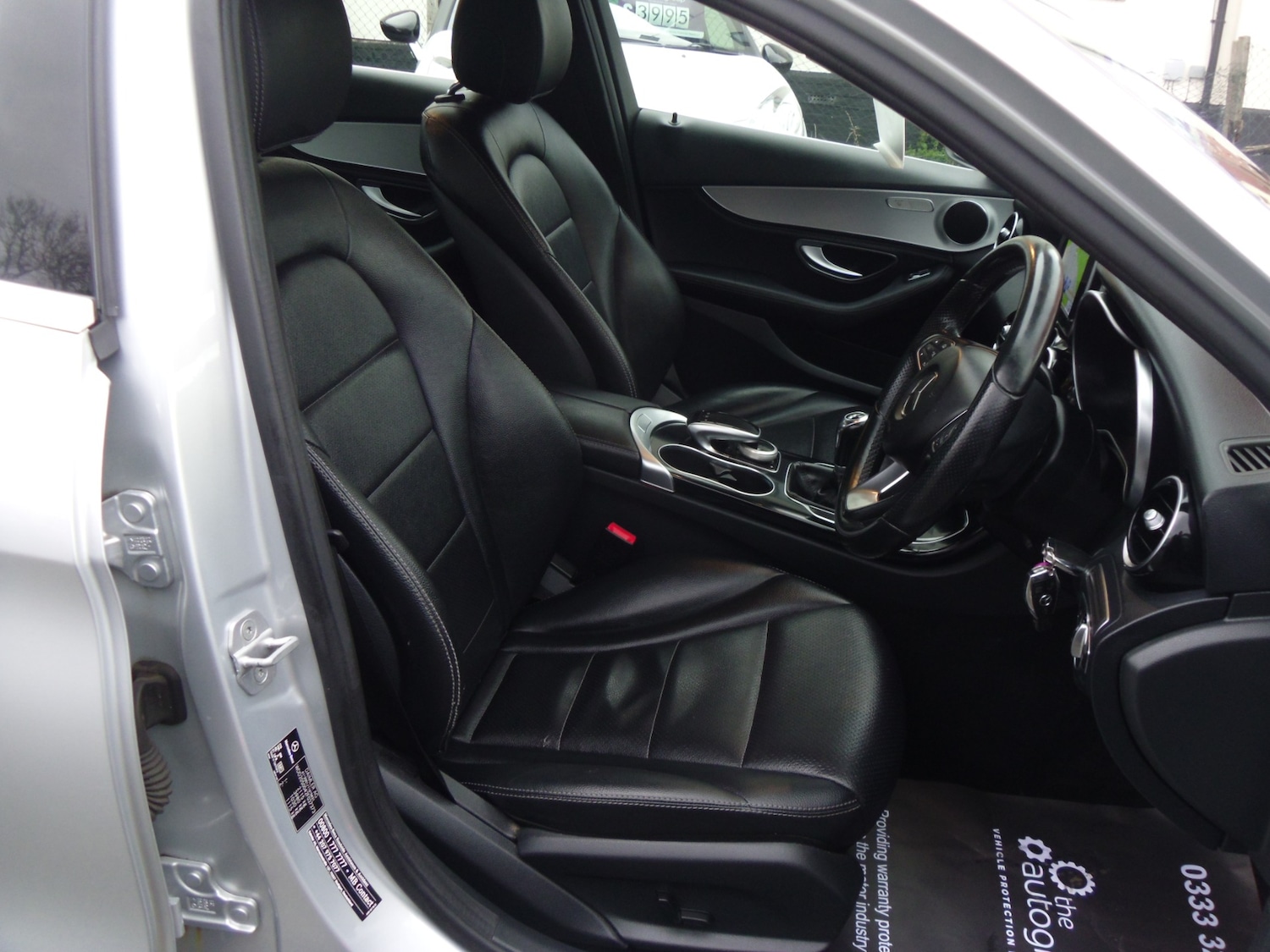 Used Mercedes-Benz C Class 2014 for sale - 76719266: Photo 8