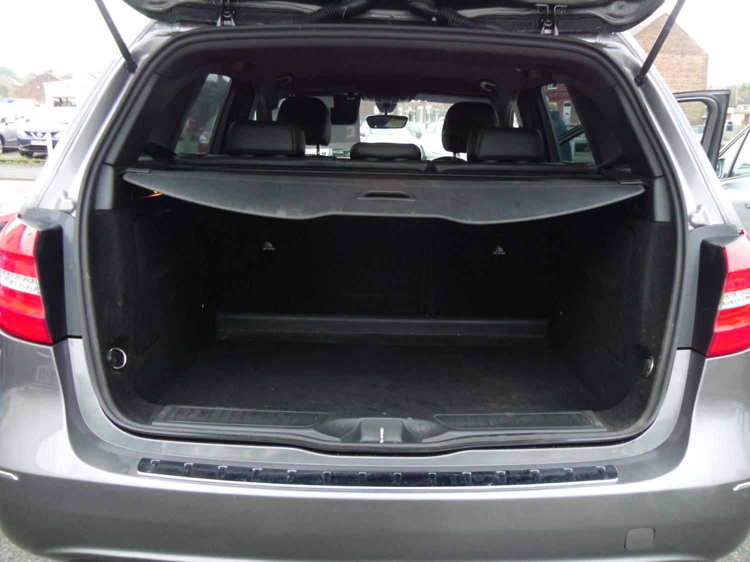 Used Mercedes-Benz B Class 2014 for sale - 77034015: Photo 10