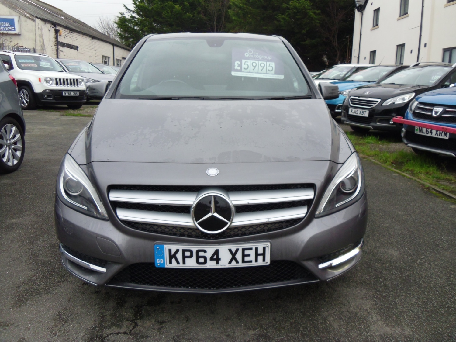 Used Mercedes-Benz B Class 2014 for sale - 77034015: Photo 2