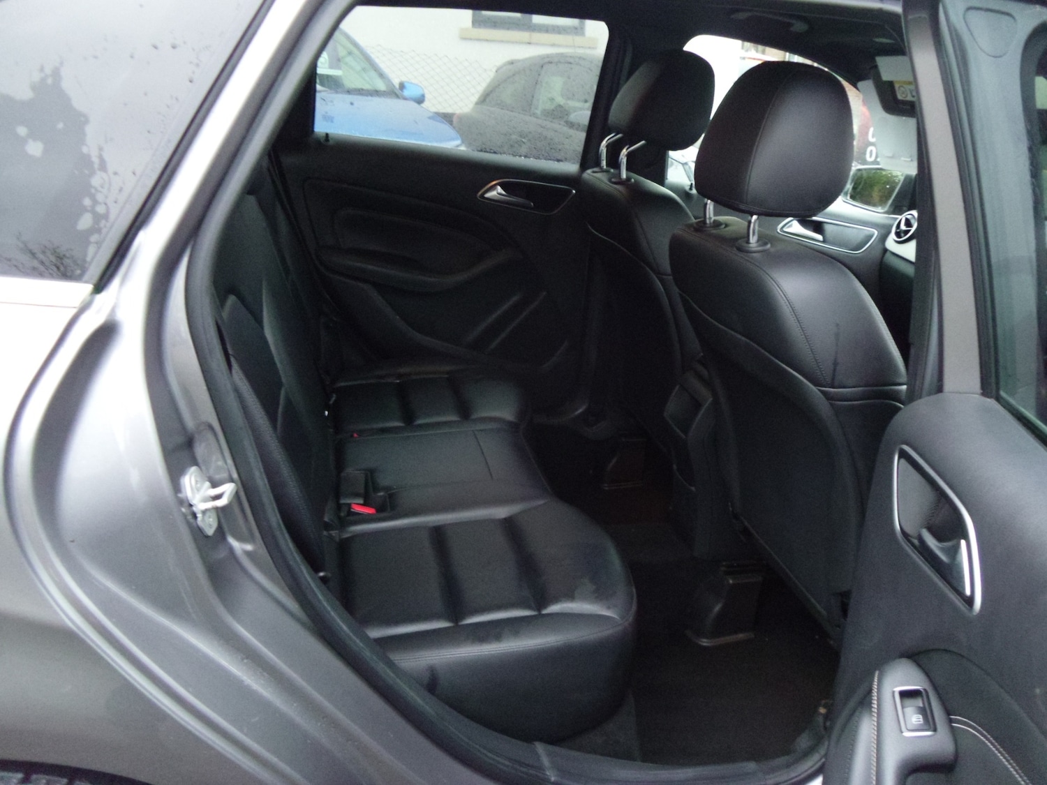 Used Mercedes-Benz B Class 2014 for sale - 77034015: Photo 9