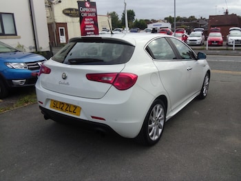 Used Alfa Romeo Giulietta 2012 for sale - 76117154: Photo