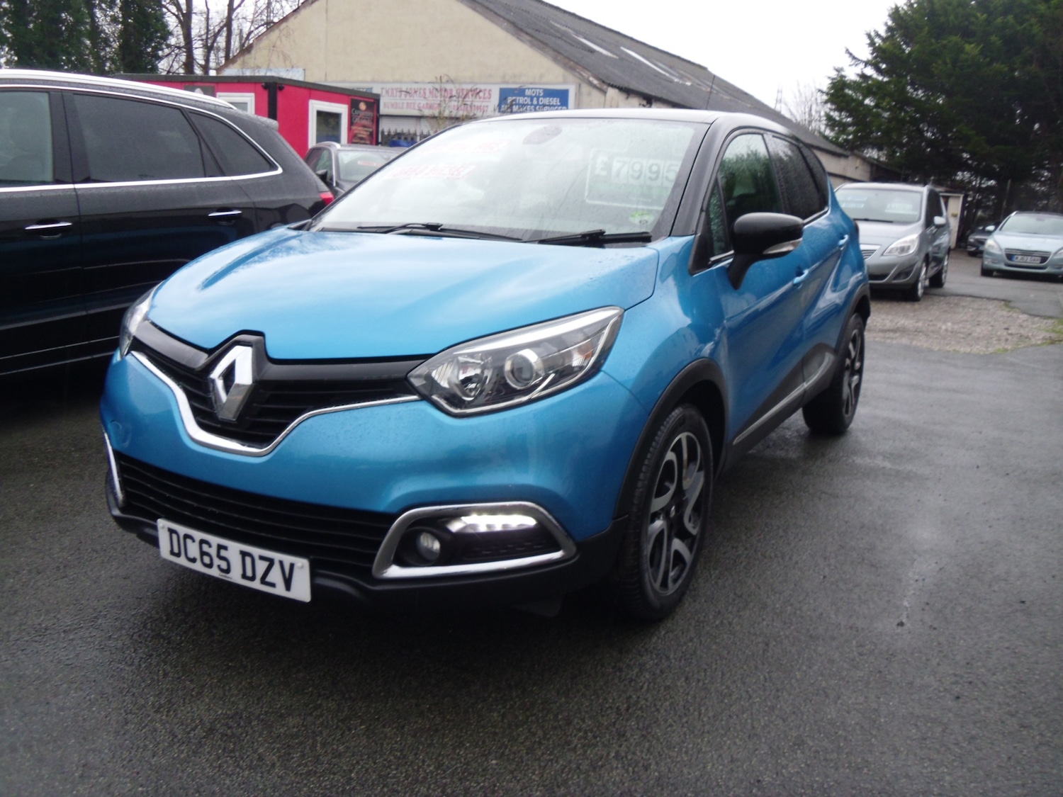Used Renault Captur 2015 for sale - 76982625: Photo 3