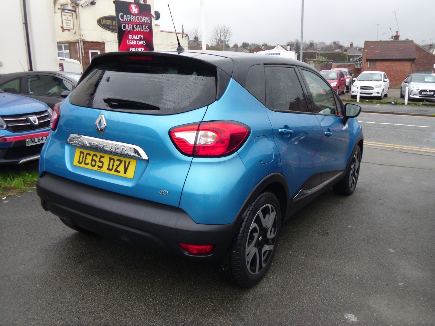 Used Renault Captur 2015 for sale - 76982625: Photo 4