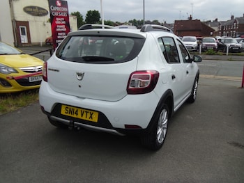 Used Dacia Sandero Stepway 2014 for sale - 78906262: Photo